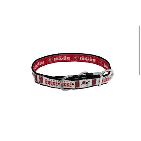 NFL Reversible Tampa Bay Buccaneers bucs Dog Collar (Size M) Two-Sided Collar - Picture 2 of 11